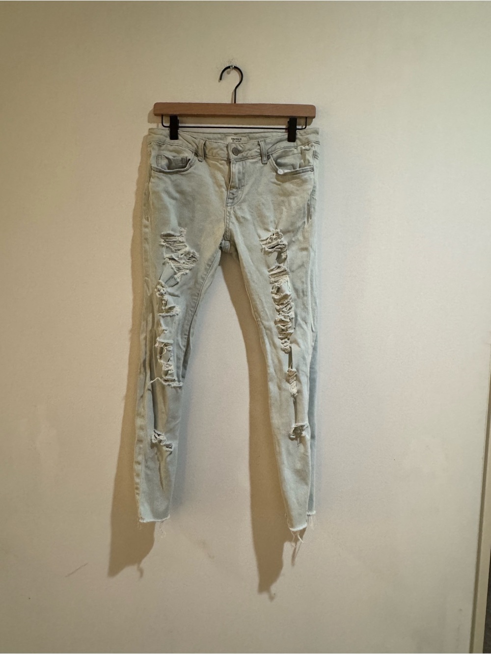 Forever 21 Light Blue Distressed Skinny Jeans Size 27
